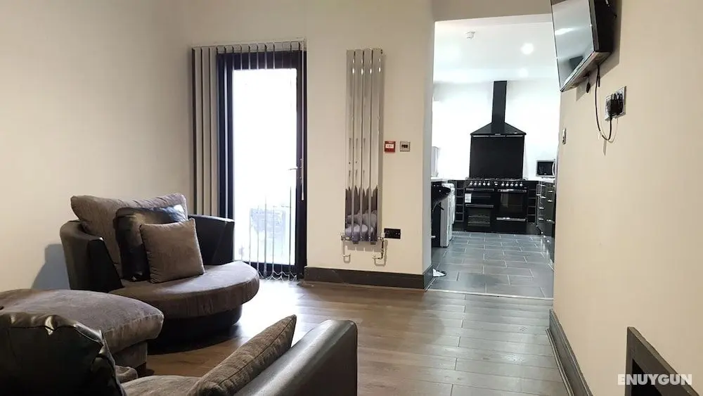 Modern Central House - Öne Çıkan Resim