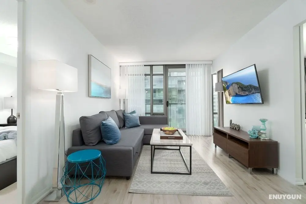 Modern Condo in Financial District - Öne Çıkan Resim