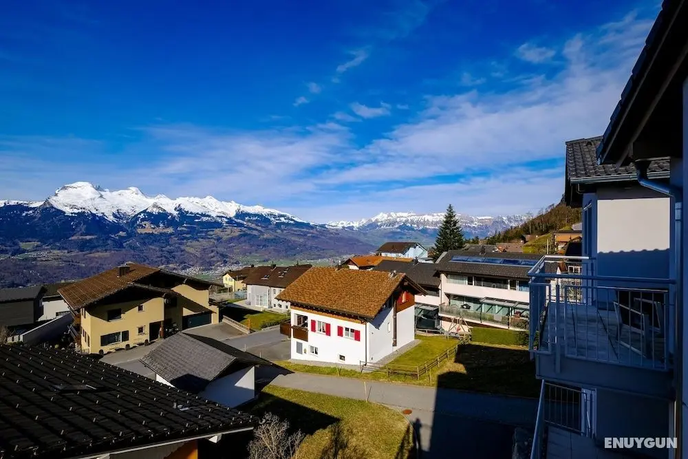 Modern and Cosy 5 Rooms Penthouse With Stunning View - Konum Öne Çıkanlar