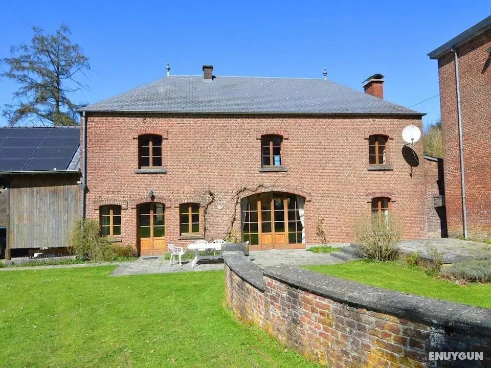 Modern Cottage in Barvaux-condroz Amidst Meadows - Öne Çıkan Resim