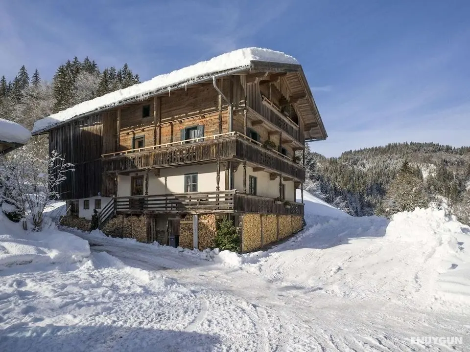 Modern Farmhouse in Hopfgarten im Brixental Near Ski Area - Öne Çıkan Resim