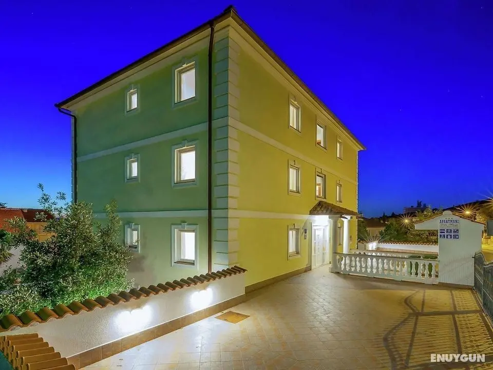 Modern Ground Floor Apartment With Private Terrace and Jacuzzi - Dış Mekan