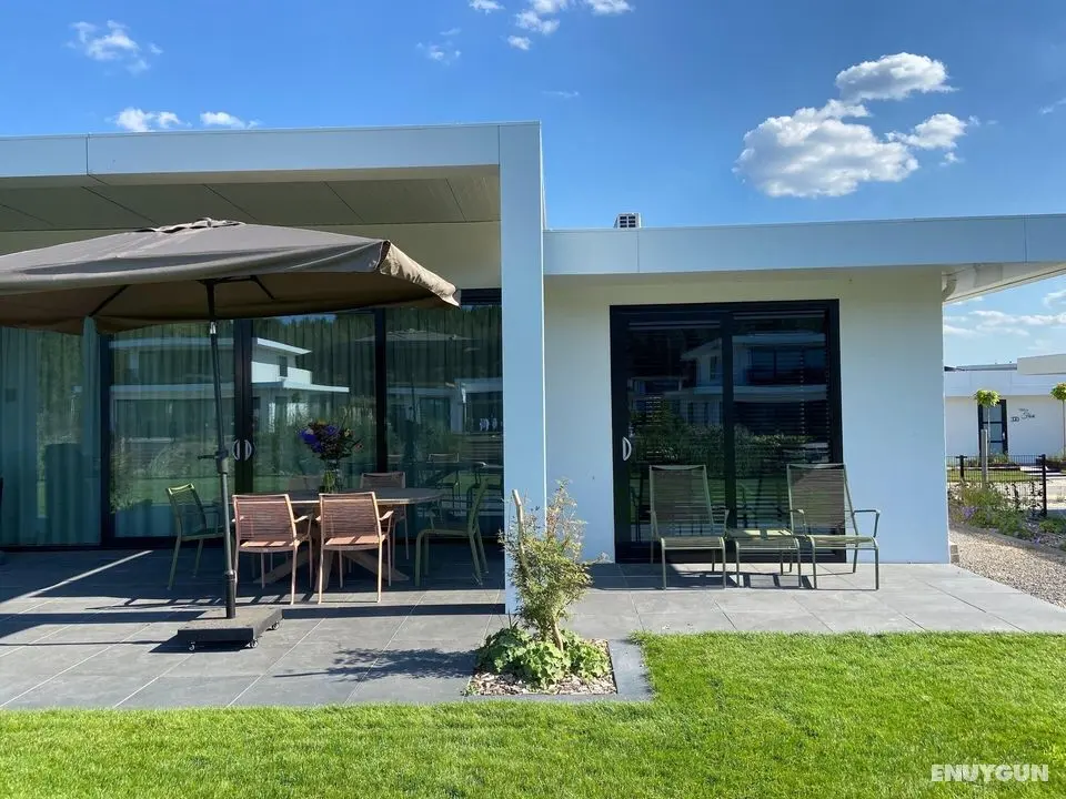 Modern Villa in Harderwold With Garden - Öne Çıkan Resim