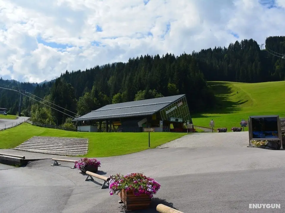 Modern Holiday Home in Fieberbrunn With Sauna - Konum Öne Çıkanlar