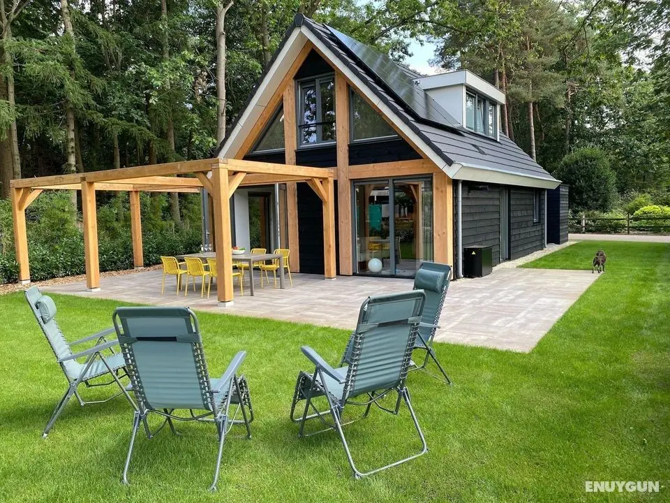 Modern Holiday Home in Lochem With Private Garden - Öne Çıkan Resim