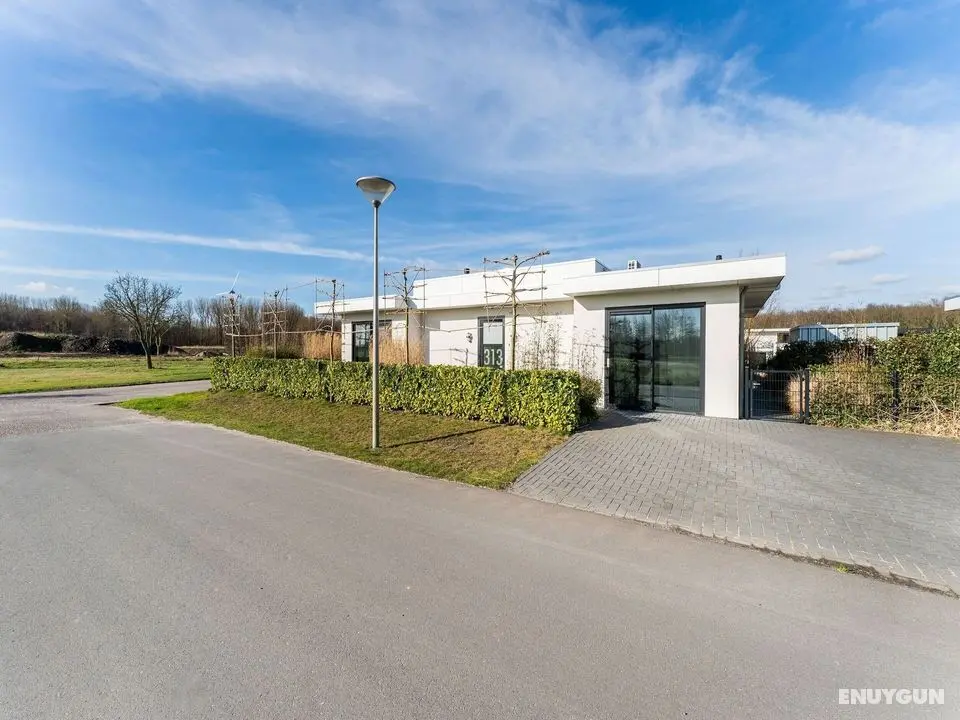 Modern Holiday Home in Zeewolde With Sauna - Öne Çıkan Resim