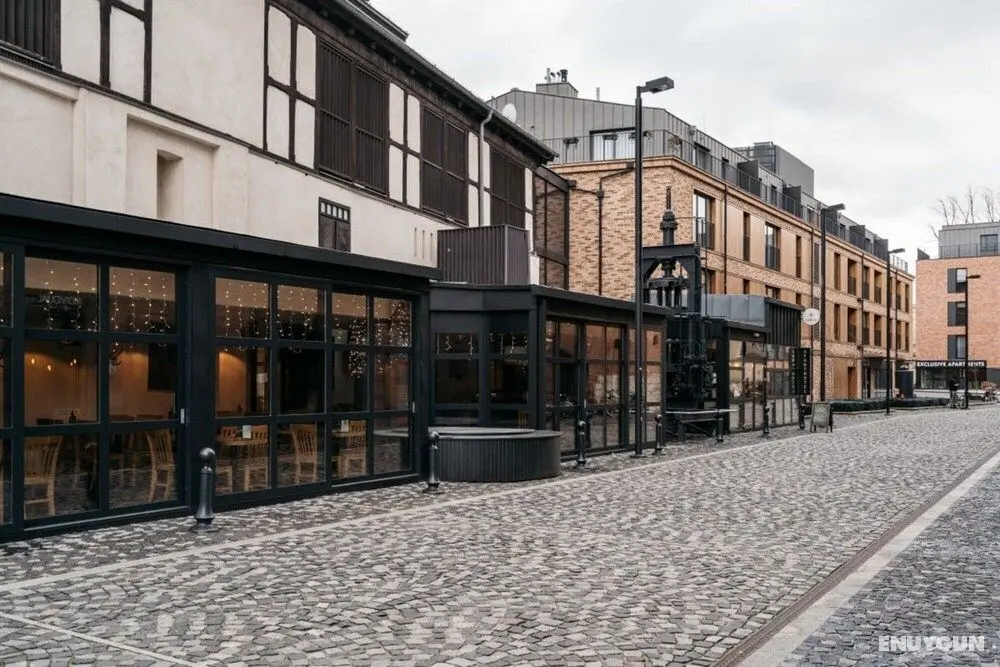 Modern and Industrial Apartment in Historic Brewery by the Old Town - Oda
