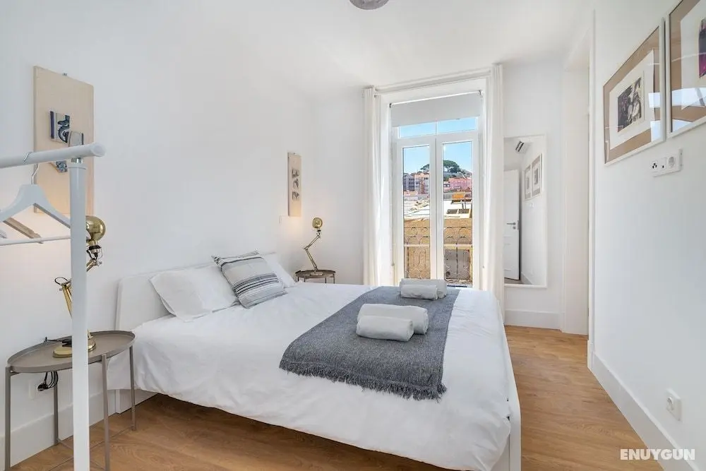 Modern Lisbon Apartments by SoulPlaces - Öne Çıkan Resim