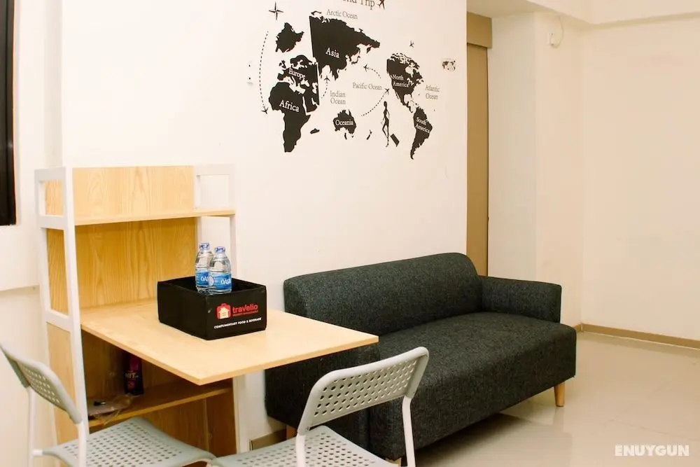 Modern Look And Comfortable 2Br At 26Th Floor Meikarta Apartment - Öne Çıkan Resim