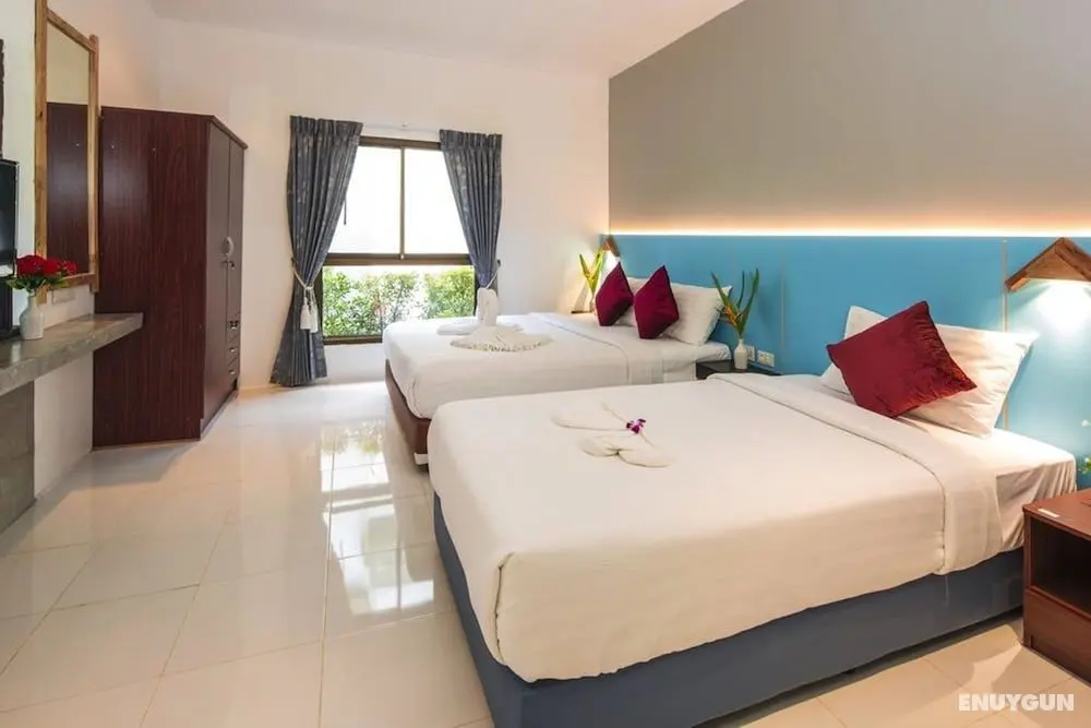 Modern Resort at Naiyang - Öne Çıkan Resim
