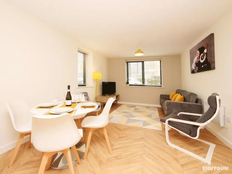 Modern Spacious 2 Bedroom Apartment - Öne Çıkan Resim