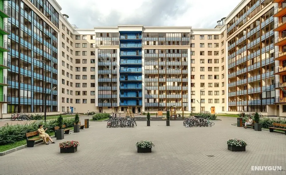Modern Studio by Simply Comfort. Gym. - Dış Mekanlar