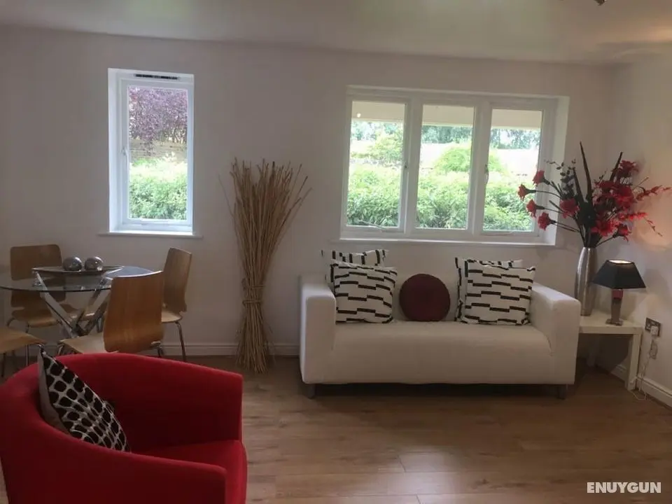 Modern and Stylish 2 Bed Flat O2 Arena - Öne Çıkan Resim