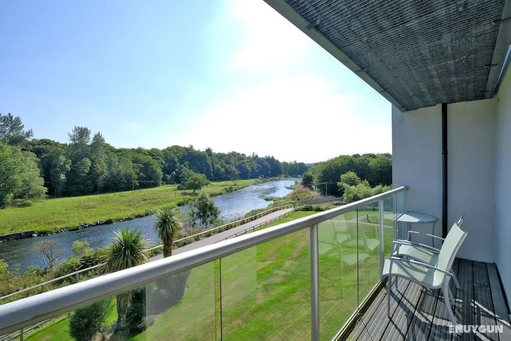 Modern two Bedroom Aberdeen Apartment With River Views - Öne Çıkan Resim