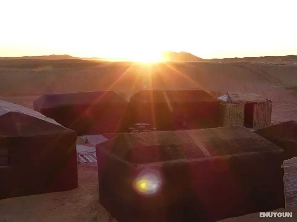 Moha Desert Camp - Öne Çıkan Resim