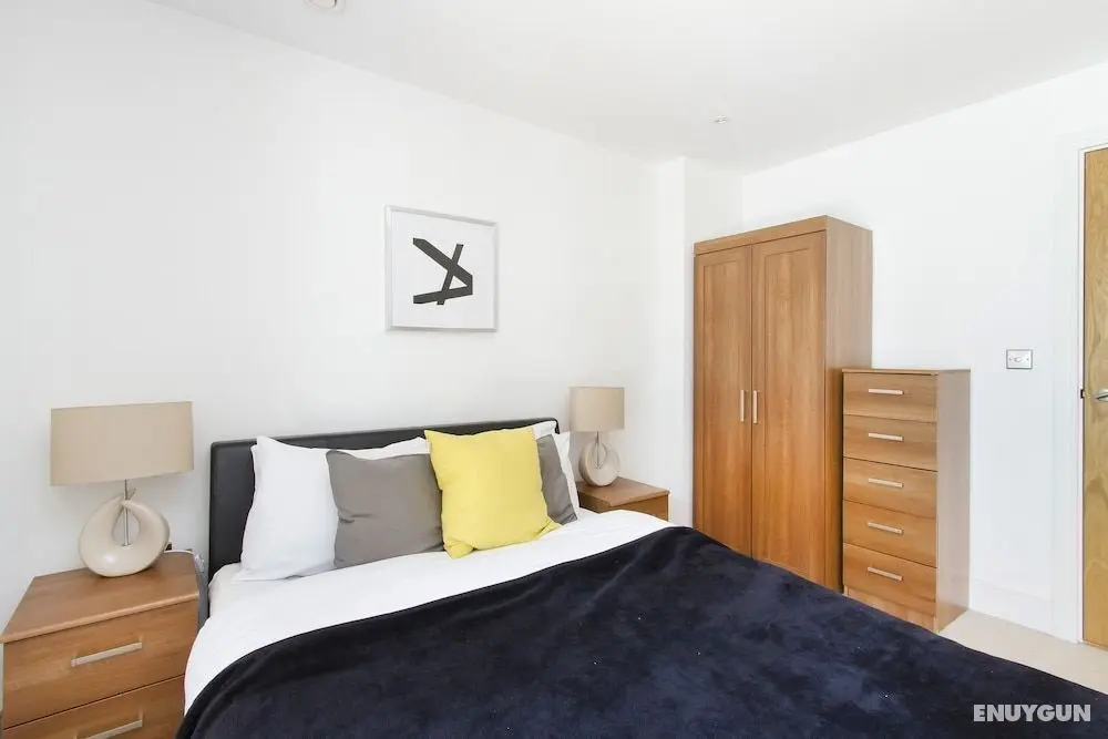 MOLIA Canary Wharf - Öne Çıkan Resim