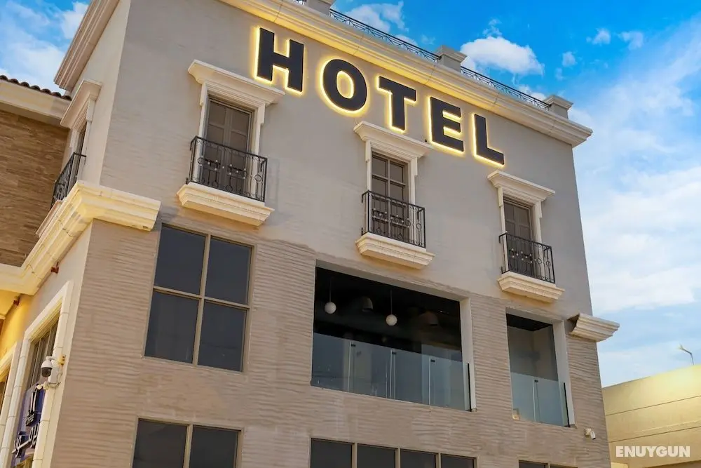 Moments Living Hotel - Öne Çıkan Resim