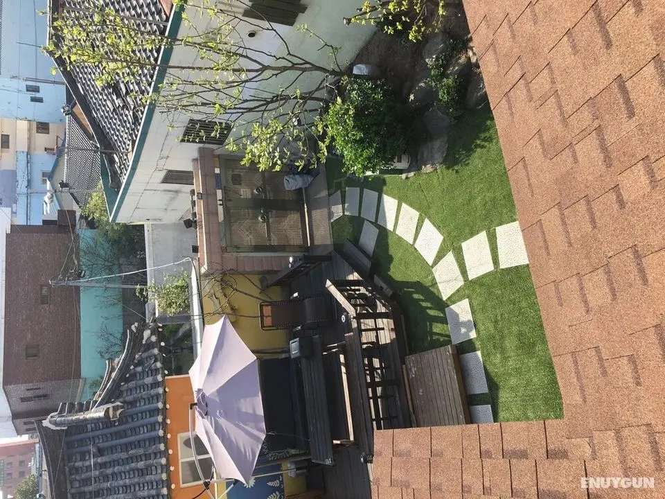 Momojein Guest House - Hostel - Dış Mekanlar