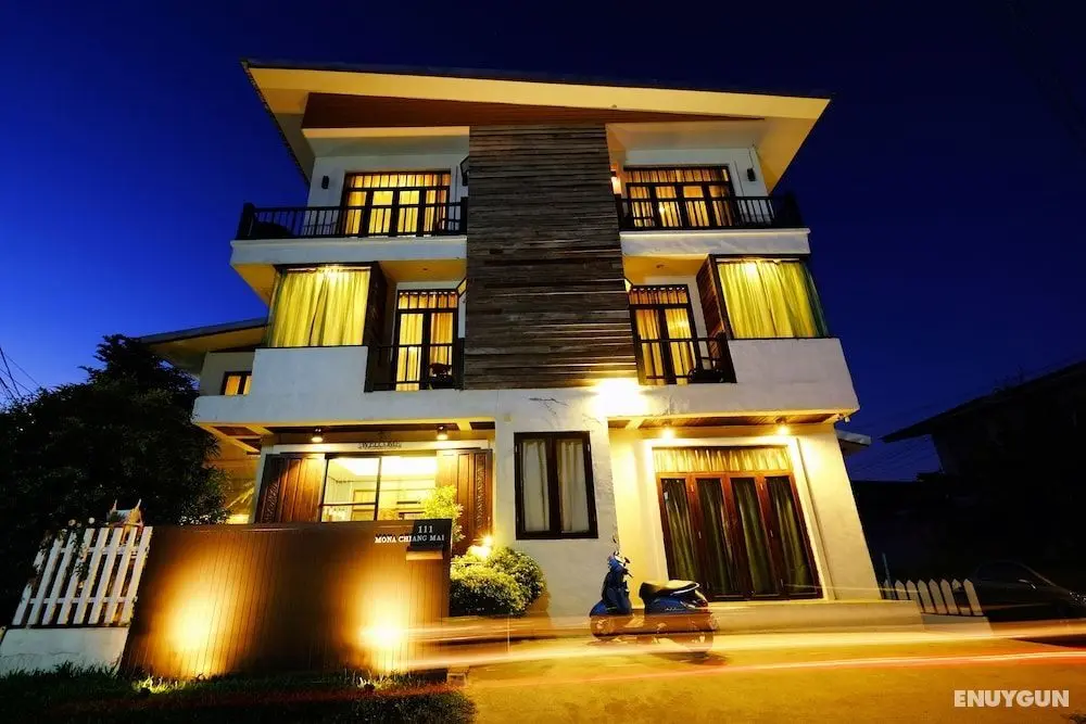 Mona Chiang Mai Boutique - Öne Çıkan Resim