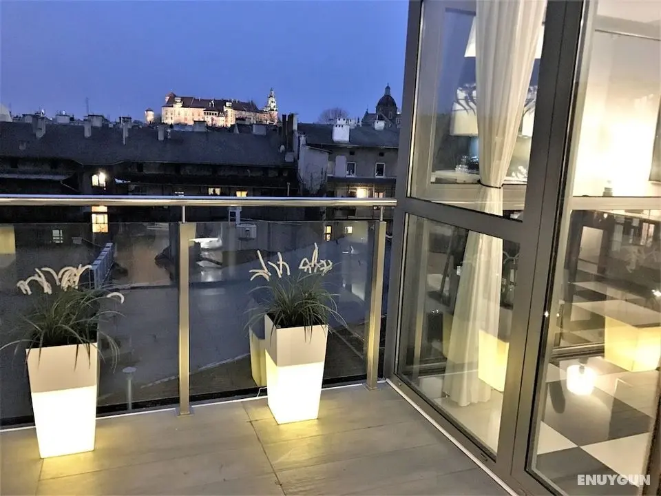 MONDRIAN Luxury Suites & Apartments Krakow Old Town - Dış Mekanlar