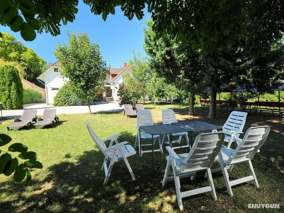 Moni 2 Balatonszemes - Öne Çıkan Resim