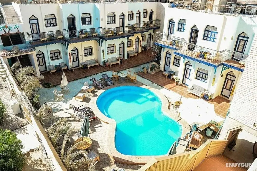 Monica Hotel - Öne Çıkan Resim