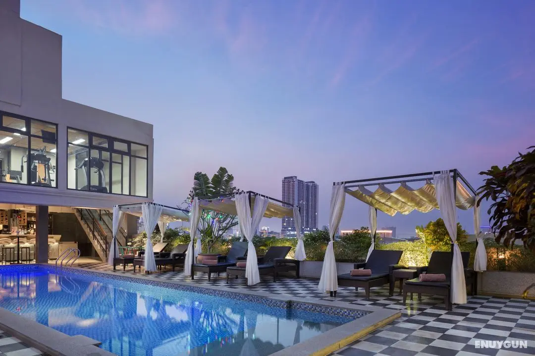 Monivong Clover Hotel - Genel