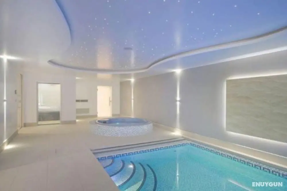 Mono Luxe Villa in Newcastle Upon Tyne - Öne Çıkan Resim