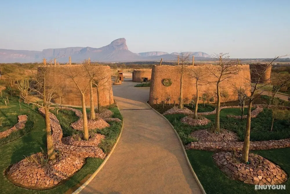 Monomotapa Village at Legend Golf & Safari Resort - Öne Çıkan Resim
