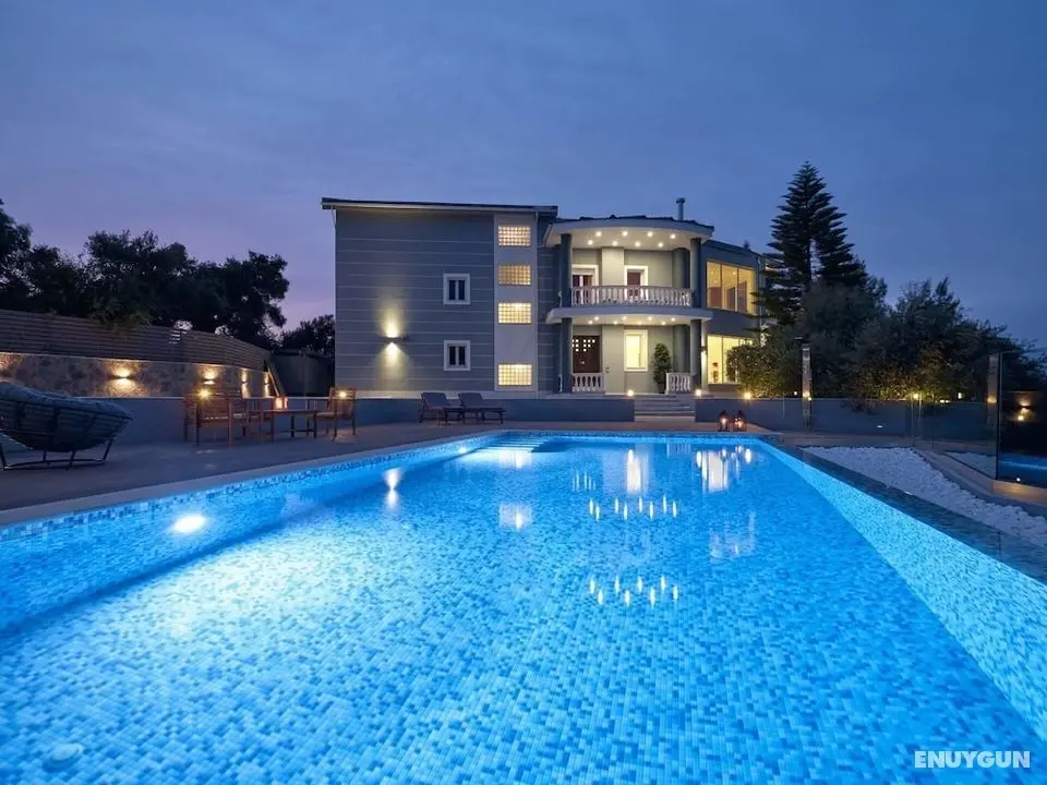 Mont Bleu Luxury Villa - Öne Çıkan Resim