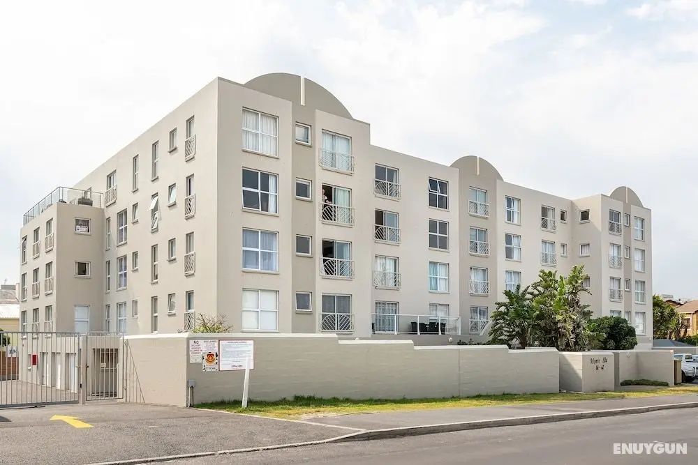 Monte Blu B8 - Adults Only - Öne Çıkan Resim