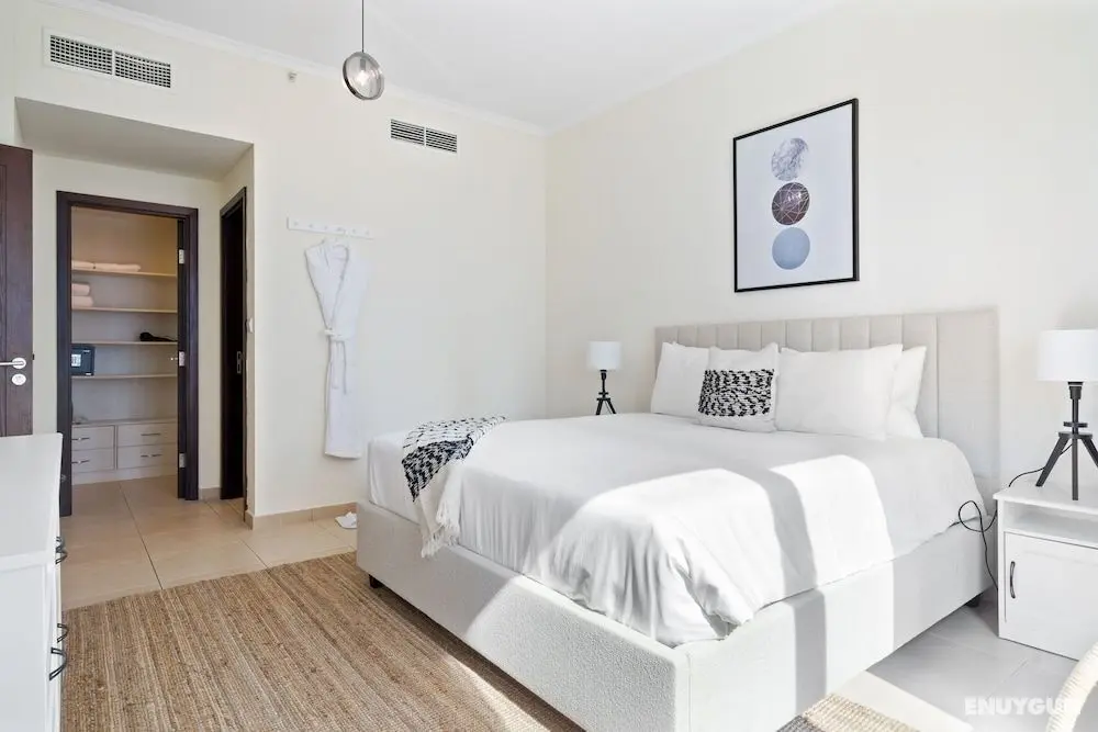 Monty - Stylish Apartment with Partial Burj Khalifa View - Öne Çıkan Resim