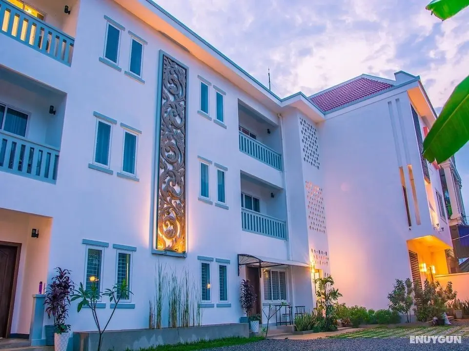 Monysunita Angkor Home - Öne Çıkan Resim