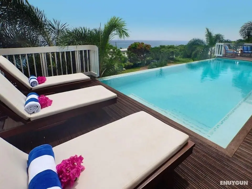 Moonshine Villa, Silver Sands 4 BR - Havuz