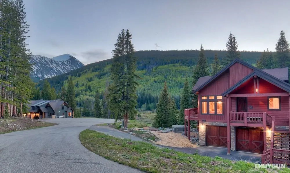 Moose Meadow Retreat Private Home with Hot Tub - Oda Manzaraları
