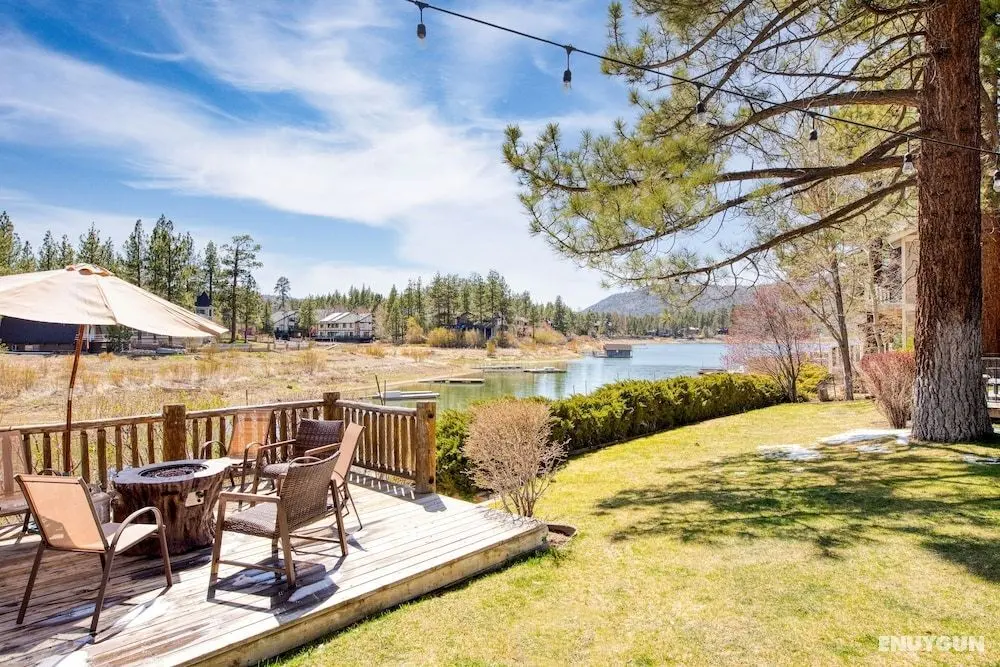 Moosehead by Avantstay Lakefront Cabin w/ Pool Table, Bar and Lake Access! - Öne Çıkan Resim