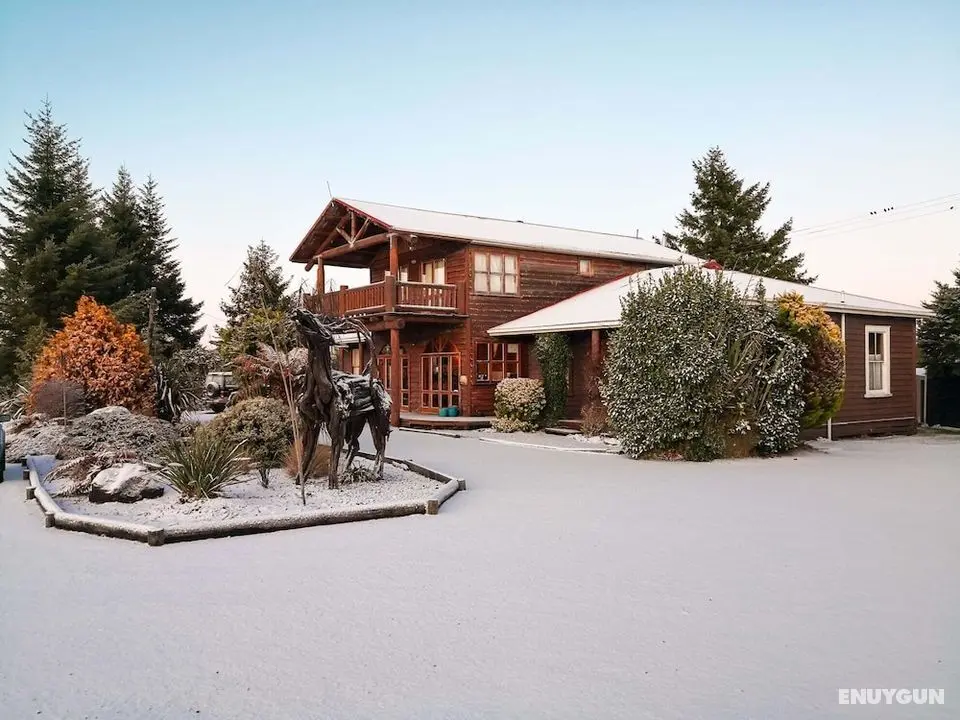 Mountain Heights Lodge - Dış Mekan