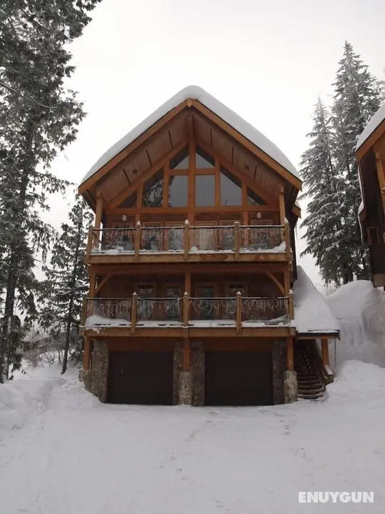 Mountain Town Properties Grey Wolf 5 - Öne Çıkan Resim
