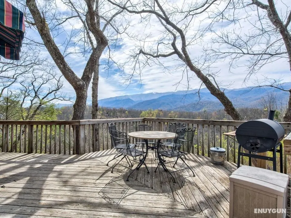 Mountain Treasure by Jackson Mountain Homes - Öne Çıkan Resim