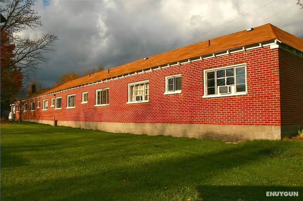 Mountaineer Motel - Dış Mekan