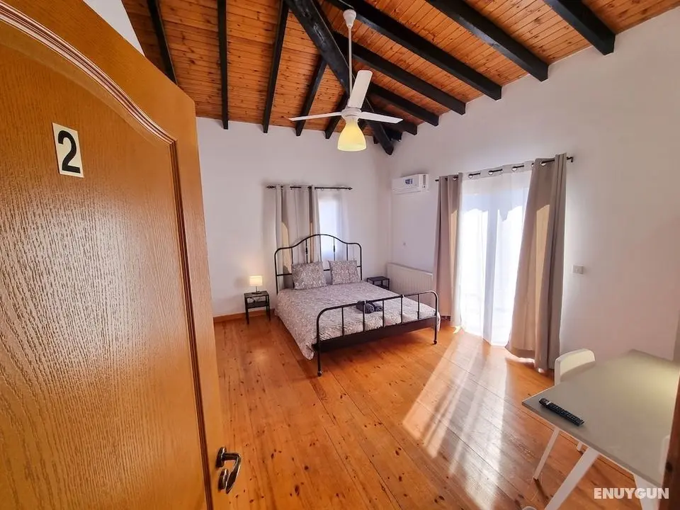 Mountains Retreat Rooms & Suites - Oda