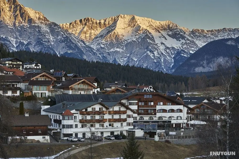 Mountains Hotel - Dış Mekan