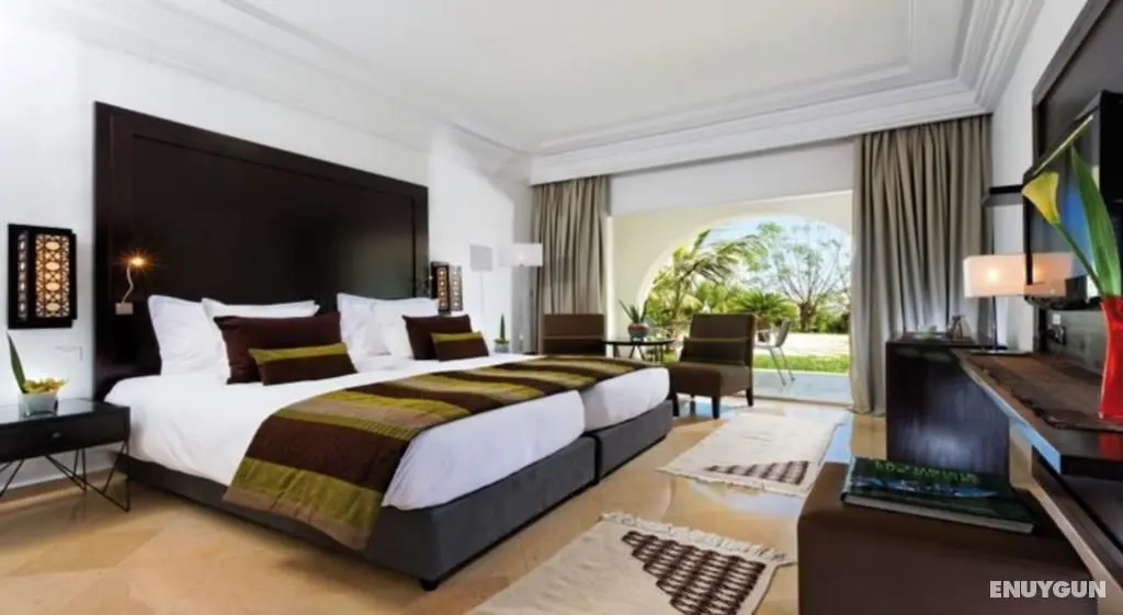 Mövenpick Hotel Gammarth Tunis - Oda