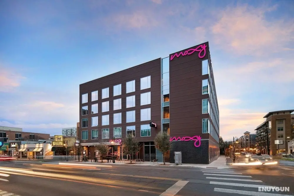 Moxy Austin - University, a Marriott Hotel - Dış Mekan