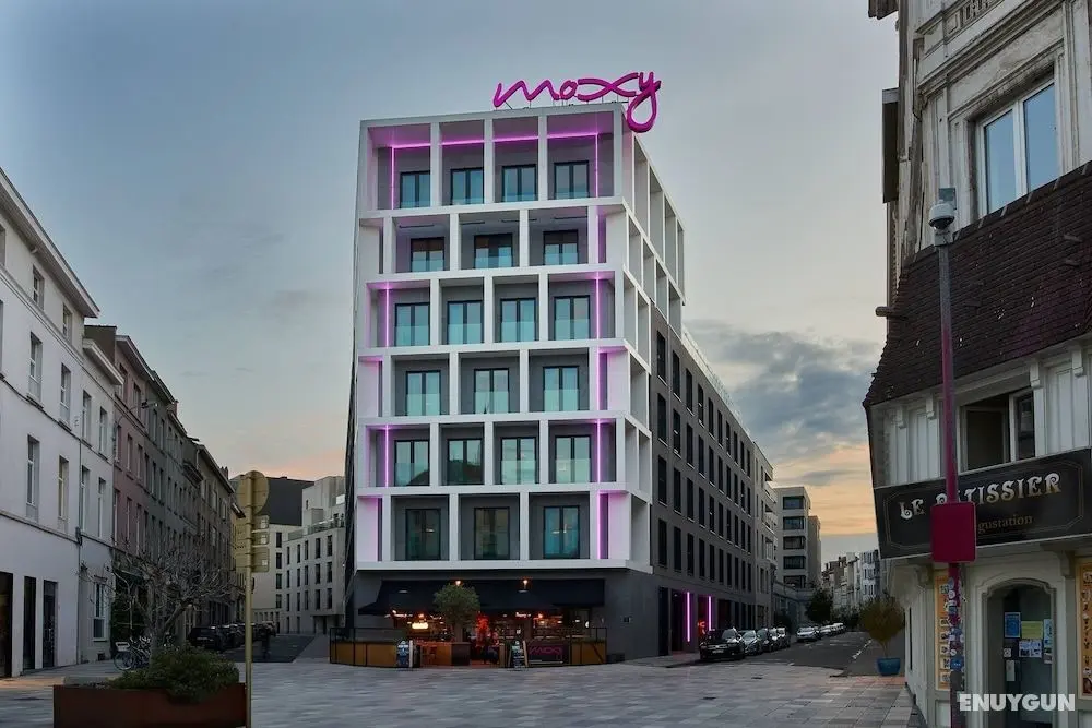 Moxy Brussels City Center, a Marriott Hotel - Dış Mekan