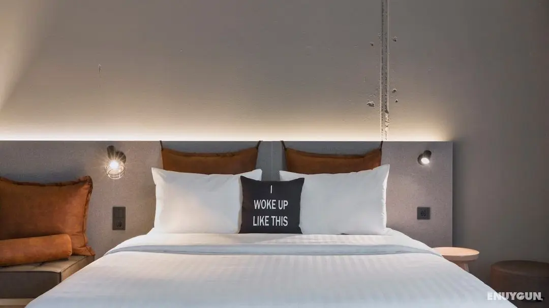 Moxy Frankfurt City Center - Oda