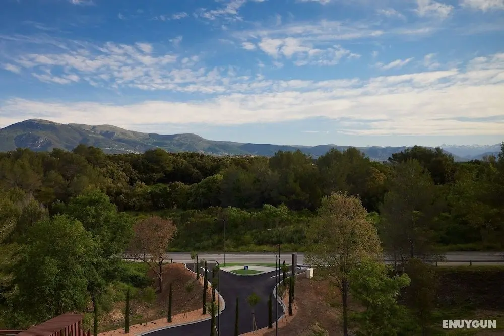 Moxy Sophia Antipolis, a Marriott Hotel - Oda Manzaraları