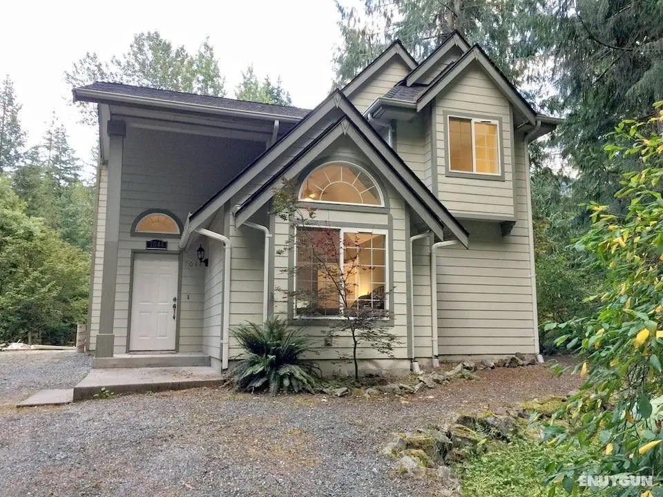 Mt Baker Lodging Cabin 62 - WIFI, HOT TUB, SLEEPS-6! by MBL - Öne Çıkan Resim