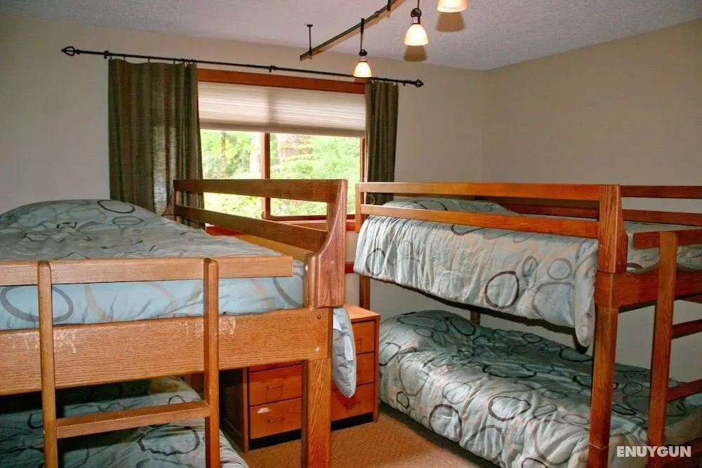 Mt. Baker Lodging Condo 41 – Sauna, WiFi, Sleeps 8! by MBL - Oda