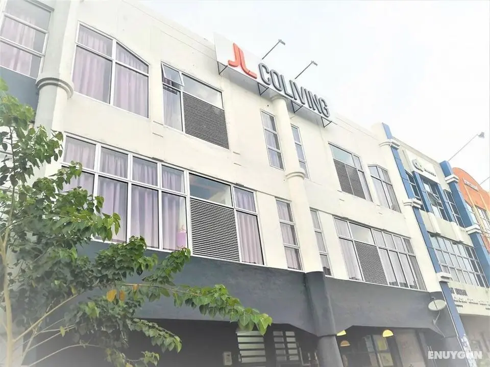 MU Home - JL Co-living USJ 21 - Dış Mekan